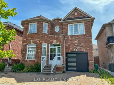 7 Davidoff Street, Markham, On L6e 1r2