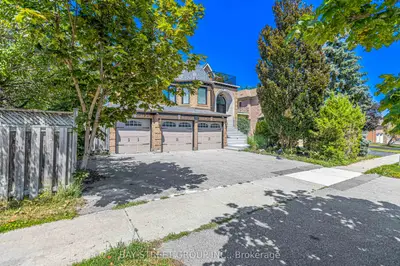 231 Shaftsbury Avenue N, Richmond Hill, On L4c 0e8