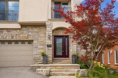 103 Lake Avenue, Richmond Hill, On L4e 3g5