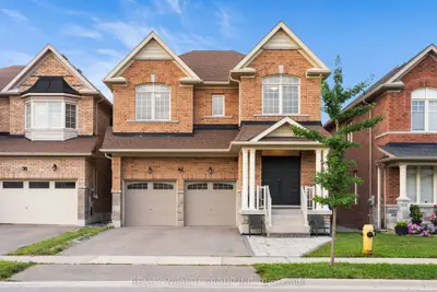 42 Mondial Crescent, East Gwillimbury, On L9n 0s2