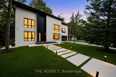 193 Beechwood Crescent, Newmarket, On L3y 1w2