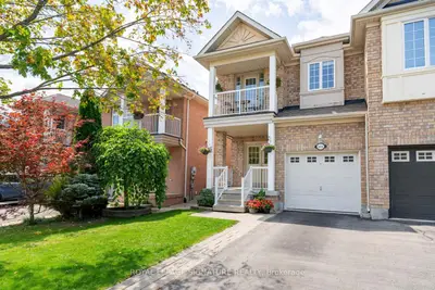 Semi-Detached in Newmarket