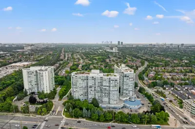 7300 Yonge Street 1801, Vaughan, On L4j 7y5