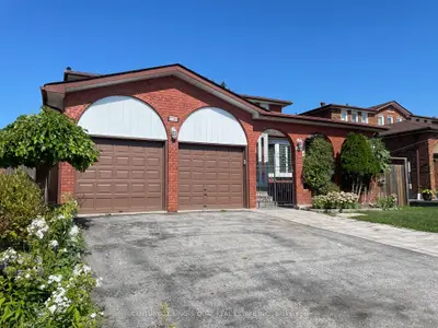 Detached in Markham