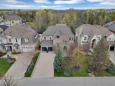 62 Autumn Grove Court, Vaughan, On L0j 1c0