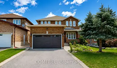 51 Venetian Crescent, Vaughan, On L4l 5e6