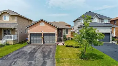 Detached in Innisfil