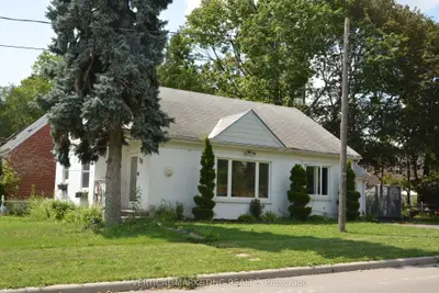 30 Highland Park Boulevard, Markham, On L3t 1b1