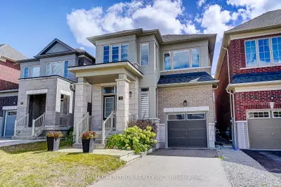 19 Falconridge Terrace, East Gwillimbury, On L0g 1v0