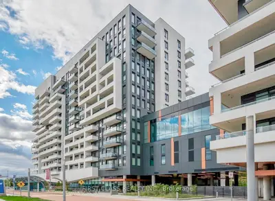 Condo Apartment in Markham