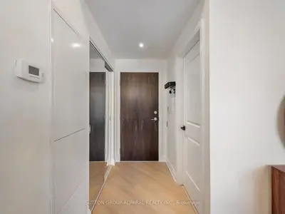 7608 Yonge Street 405, Vaughan, On L4j 0j5