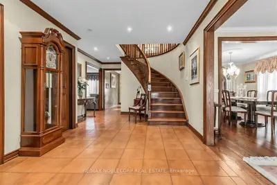 256 Airdrie Drive, Vaughan, On L4l 1c6