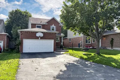 28 Ailsa Drive, Georgina, On L4p 3n5