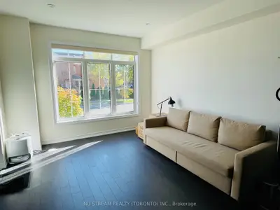 181 Parktree Drive 18, Vaughan, On L6a 5b1