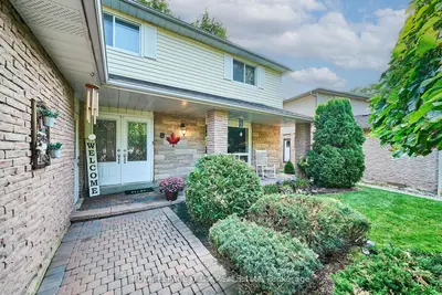 7 Judy Court, Markham, On L3p 3r8