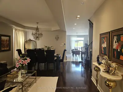118 Santa Amato Crescent Upper, Vaughan, On L4j 0g1