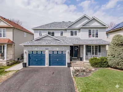 39 Stonemount Crescent, Essa, On L3w 0c5