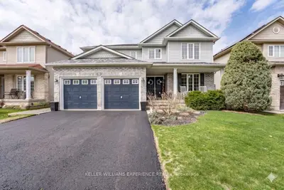 39 Stonemount Crescent, Essa, On L3w 0c5