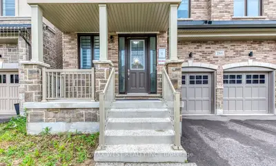 286 Danny Wheeler Boulevard, Georgina, On L4p 0j9