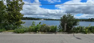 5749 Lakeshore Road 3, Whitchurch-stouffville, On L4a 2z4