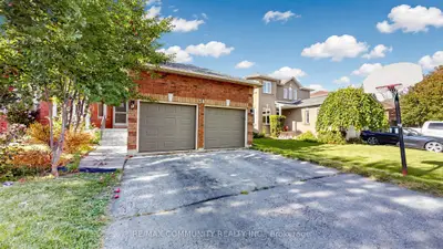 38 Iveagh Drive, Georgina, On L4p 3x3
