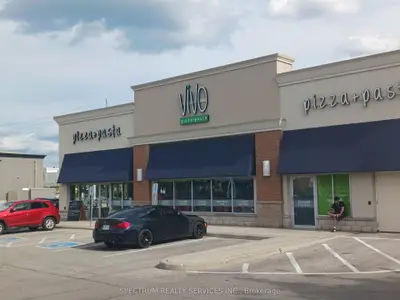17285 Leslie Street F1, Newmarket, On L3y 0a4