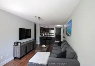 20 North Park Road 210, Vaughan, On L4j 0g7