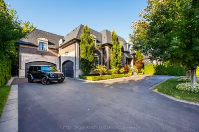 222 Arnold Avenue, Vaughan, On L4j 1b9