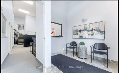 145 Royal Crest Court 1, Markham, On L3r 9z4