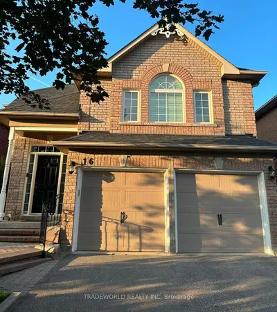 16 Chessman Court, Whitchurch-stouffville, On L4a 1k7