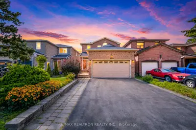120 Brookmill Drive, Vaughan, On L4j 6m2