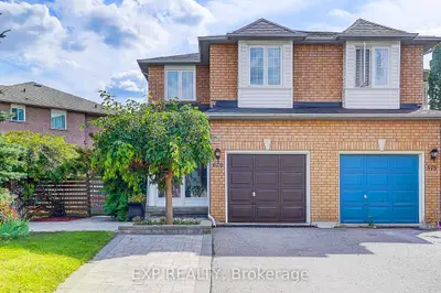626 Walpole Crescent, Newmarket, On L3x 2b4