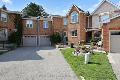 411 Butler Court, Aurora, On L4g 6g8