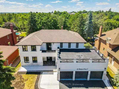 16 Bridgend Court S, Vaughan, On L4l 3l3