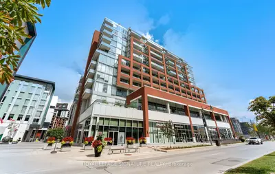 Condo Apartment in Markham