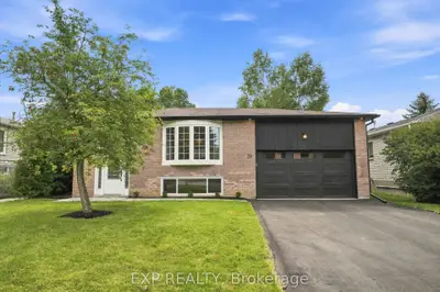Detached in East Gwillimbury