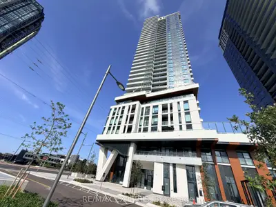 Condo Apartment in Vaughan