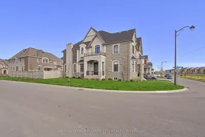 105 Morning Sparrow Drive, Vaughan, On L4h 4w6