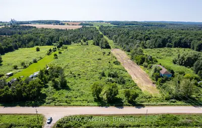 2551 3rd Line, Innisfil, On L0l 1k0