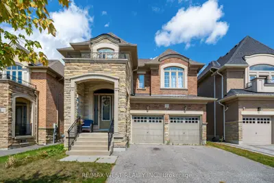 12 Oldham Street, Vaughan, On L4h 3n9