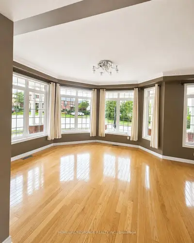 456 La Rocca Avenue, Vaughan, On L4h 3j9