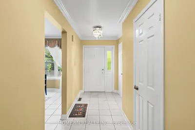 84 Confederation Way, Markham, On L3t 5r5