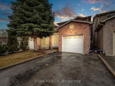 61 Sorrell Crescent, Markham, On L3s 1k9