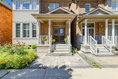 18 Chauncey Court, Markham, On L6b 1h1