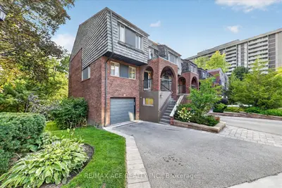 65 Cricklewood Crescent, Markham, On L3t 4t8