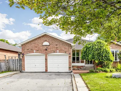 Detached in Richmond Hill