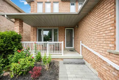 119 Spring Town Road, Vaughan, On L4l 8e6