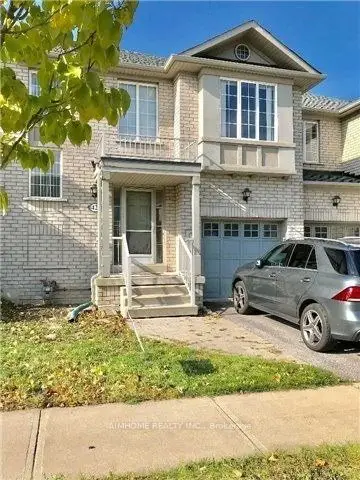 42 Holmwood Street, Richmond Hill, On L4b 4k5