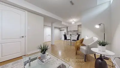 Lower Level in Markham