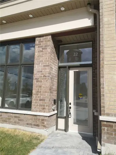 22 Nipigon Avenue, Markham, On L6c 0x7